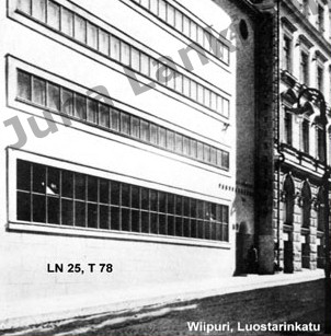 photo1